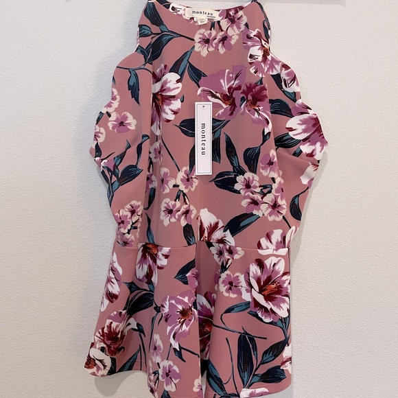 Monteau Tops - NWT Monteau Scalloped Halter Peplum Floral Blouse Size XL